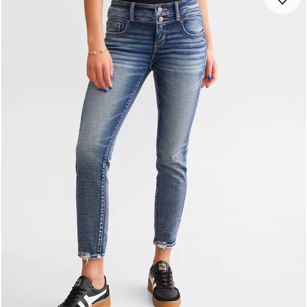 Buckle Women's Distressed Blue Ankle Jeans